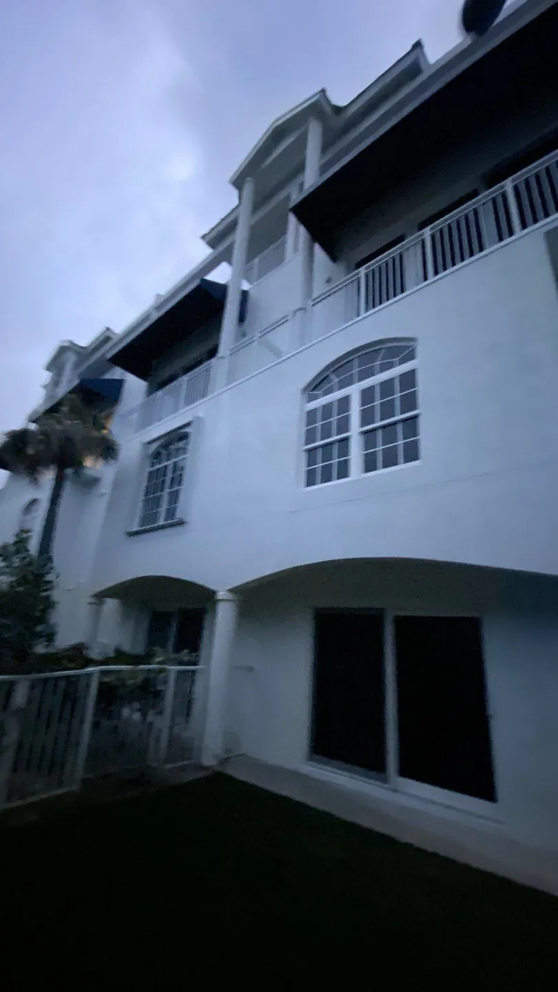 Arched windows on a Jupiter Key townhome