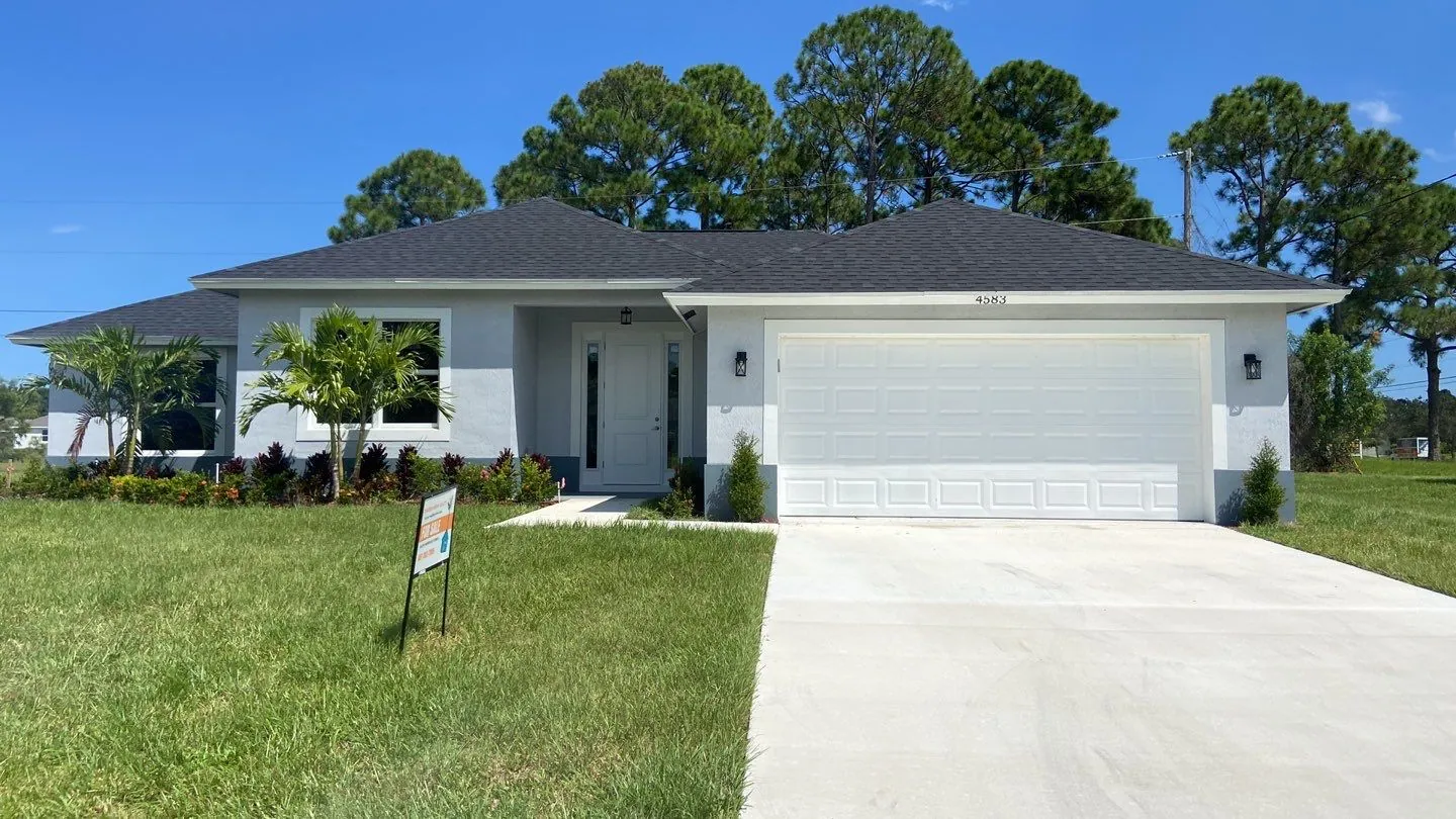 Completed MTD Homes house on SW Bradbury St, Port St. Lucie