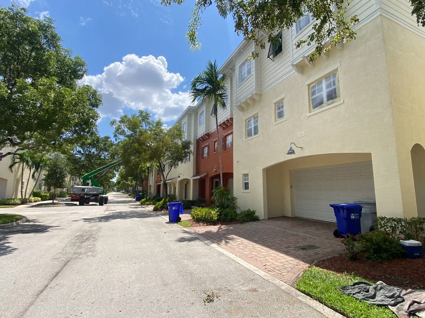 Orchid Grove townhomes, Pompano Beach